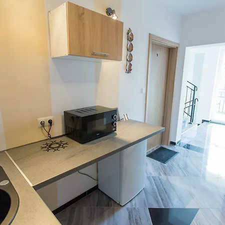 Stach 홈스테이 우스트카